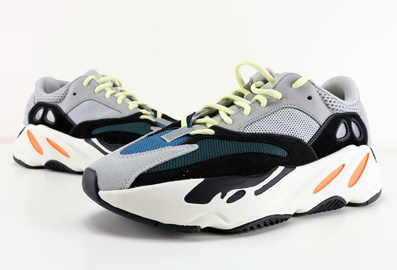 Yeezy Wave Runner 700 OG | B75571