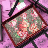 GG Blooms pouch